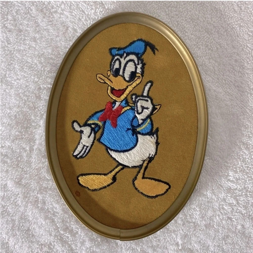 Vintage Ecstasy Giftware Tan Velvet Embroidered Oval Framed Art Donald Duck